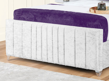 Valencia Lined Wings Upholstered Bed