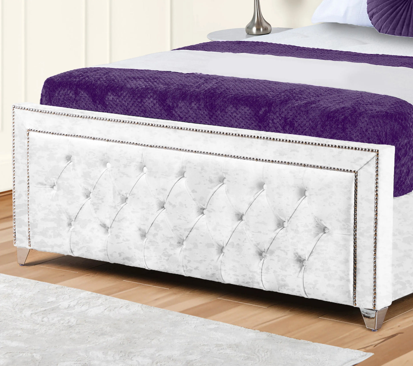 Hamilton Upholstered Bed