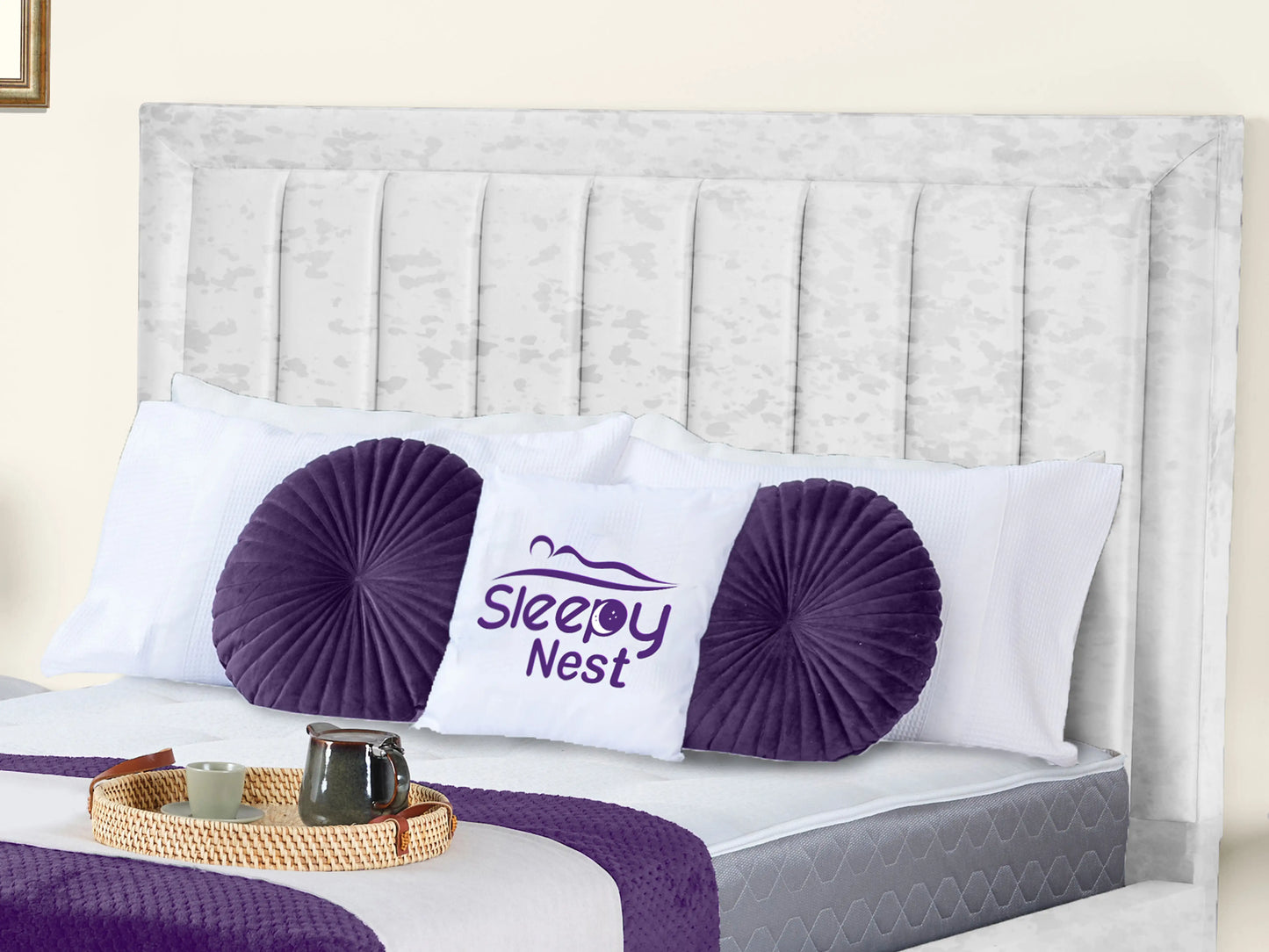 Grand panel Upholstered bed